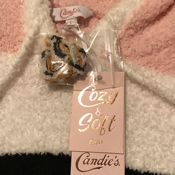 NWT-Candie’s Juniors Womens Long Sleeve Plush Hoodie-L - Picture 12 of 16